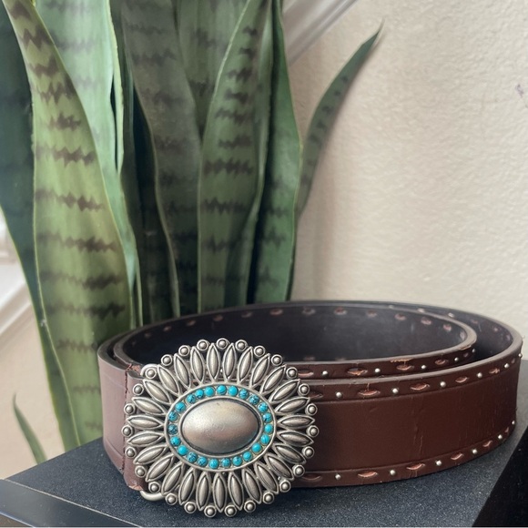 Western Turquoise Buckle Genuine Leather Belt Size XL ***FREE WITH PURCHASE - Picture 2 of 8